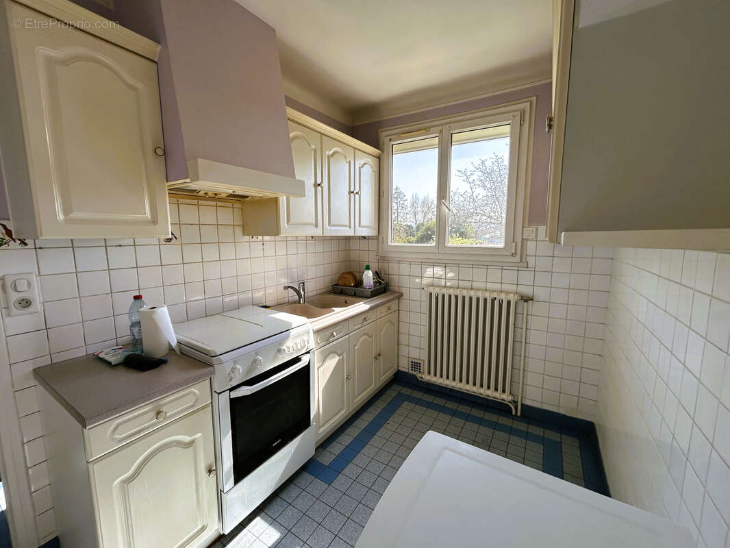 Maison à LES AGEUX