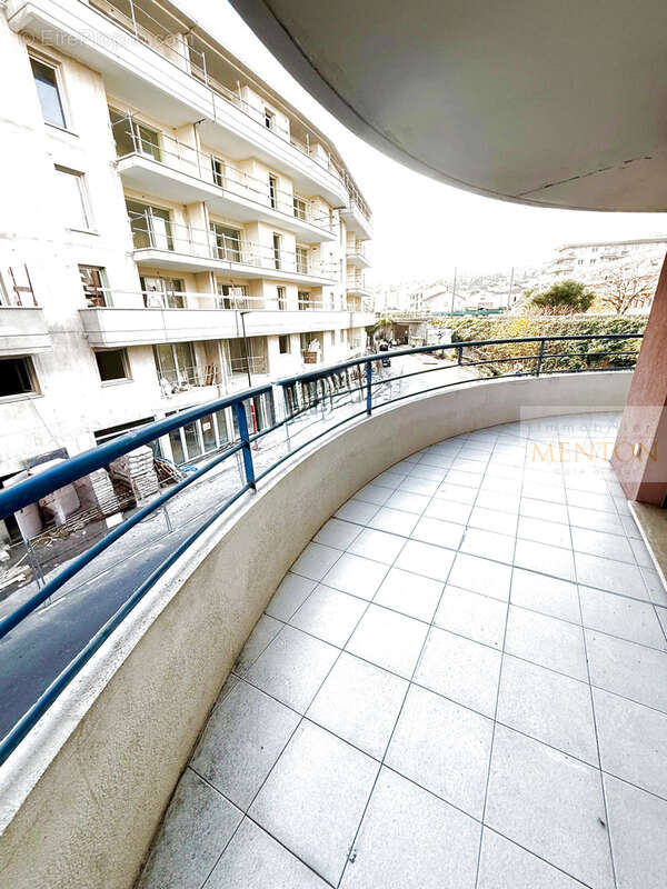 Appartement à MENTON