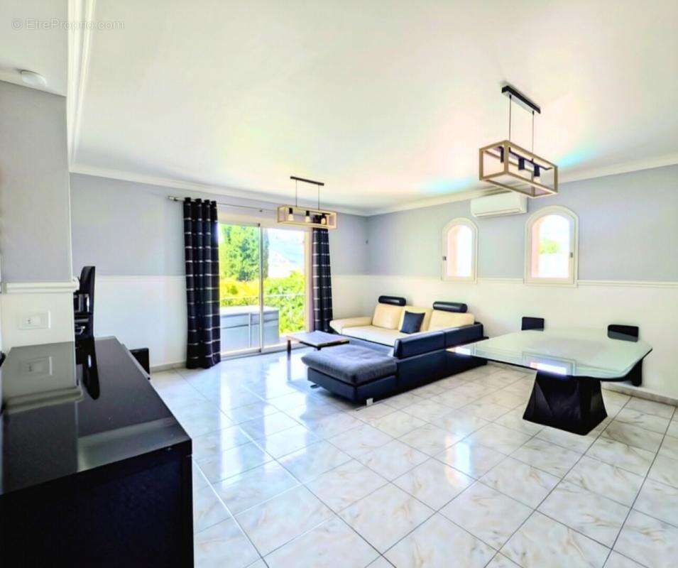 Maison de plain-pied + 2P indépendant - piscine - photo 3