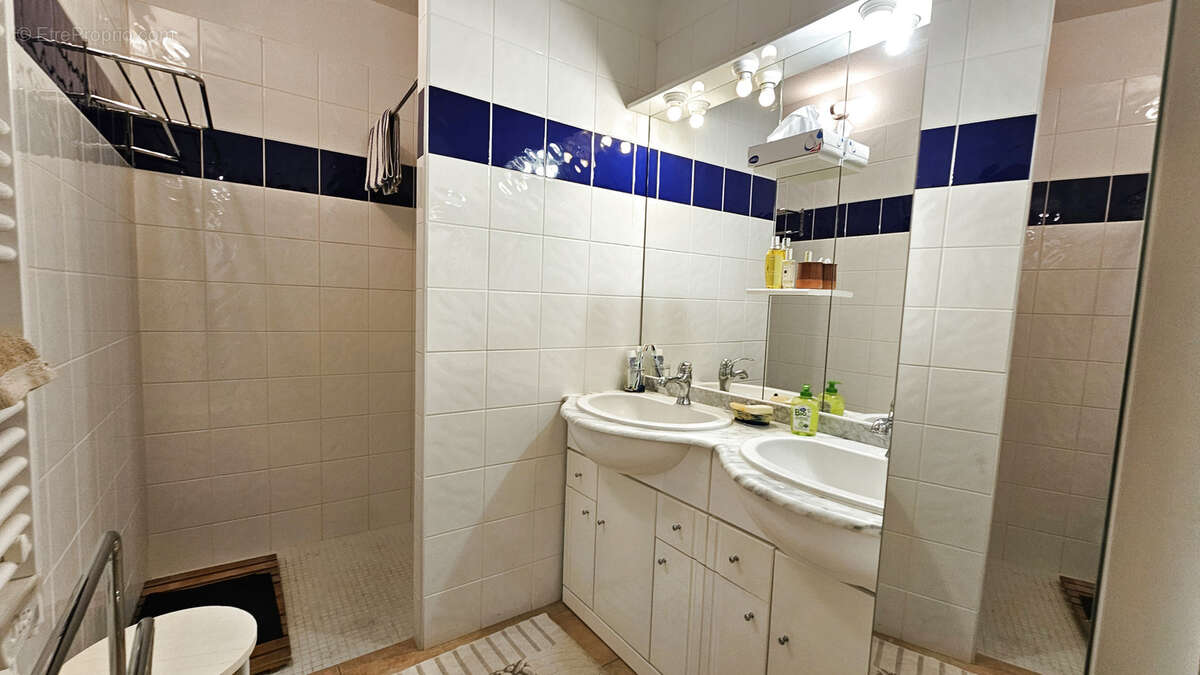 Maison à SAINT-GILLES