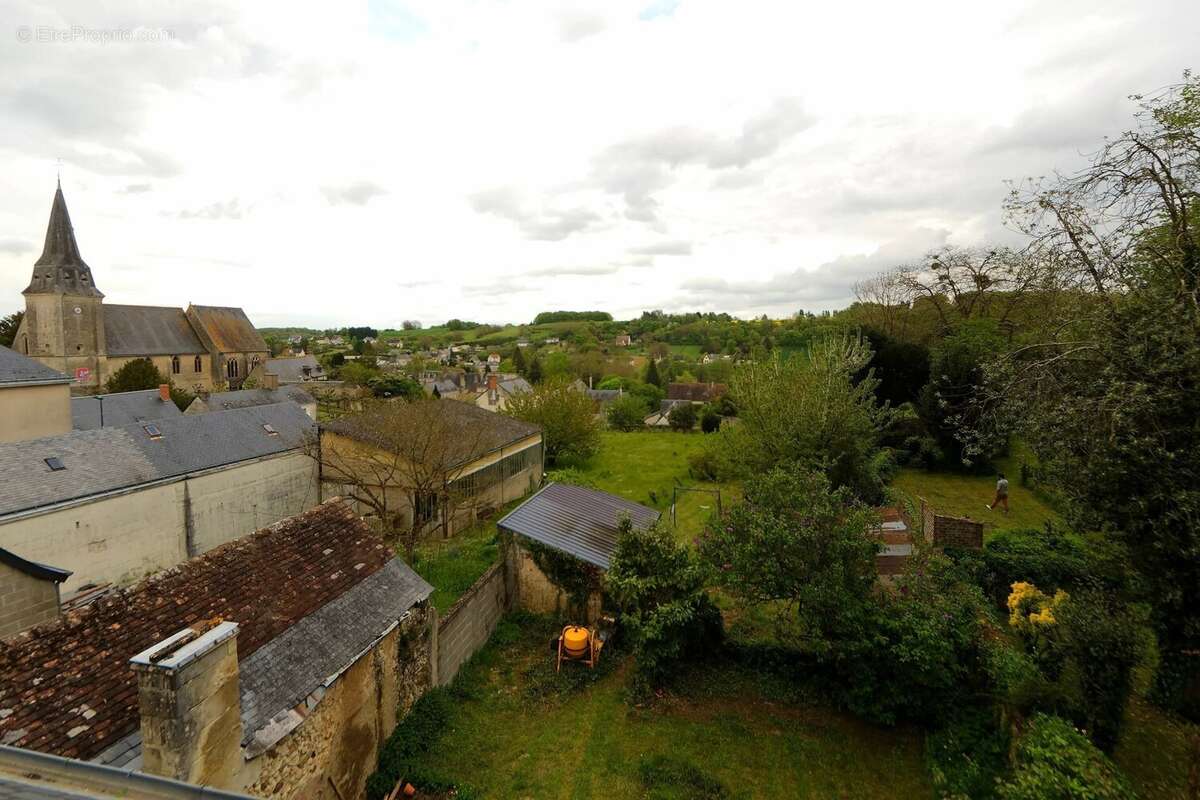 Maison à SAINT-CHRISTOPHE-SUR-LE-NAIS