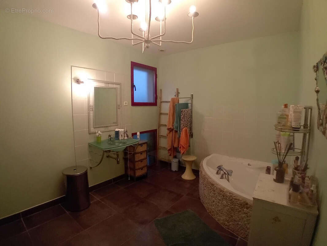 Salle de bain  - Maison à CATUS