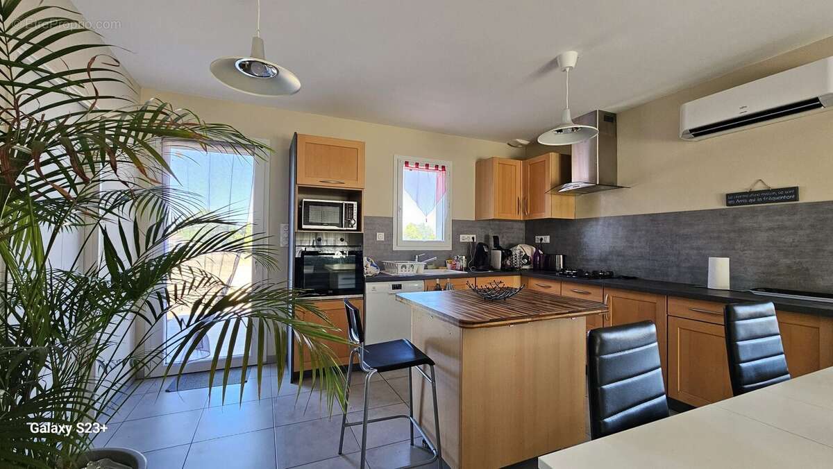 Maison 85 m² à Vallans  - photo 7
