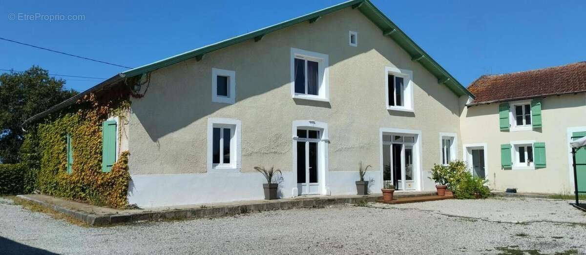 Maison à OSSAGES