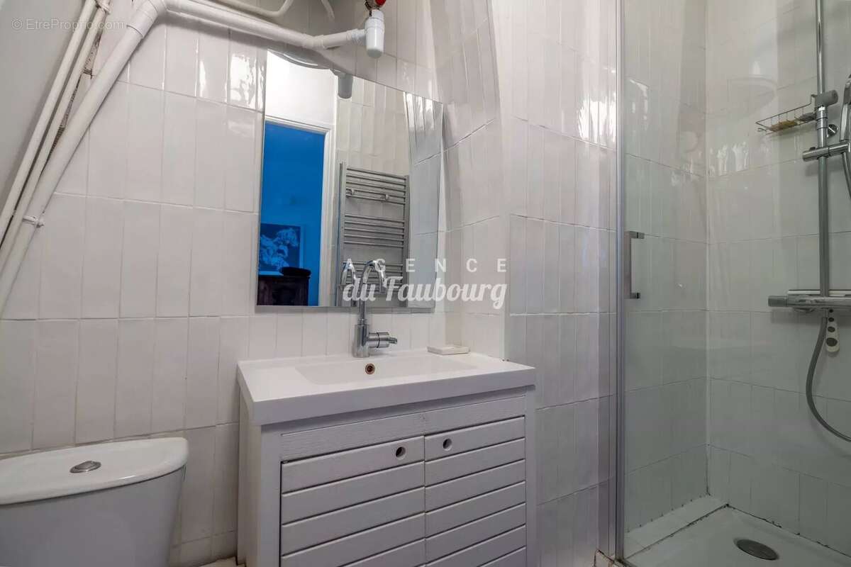 Appartement à PARIS-10E