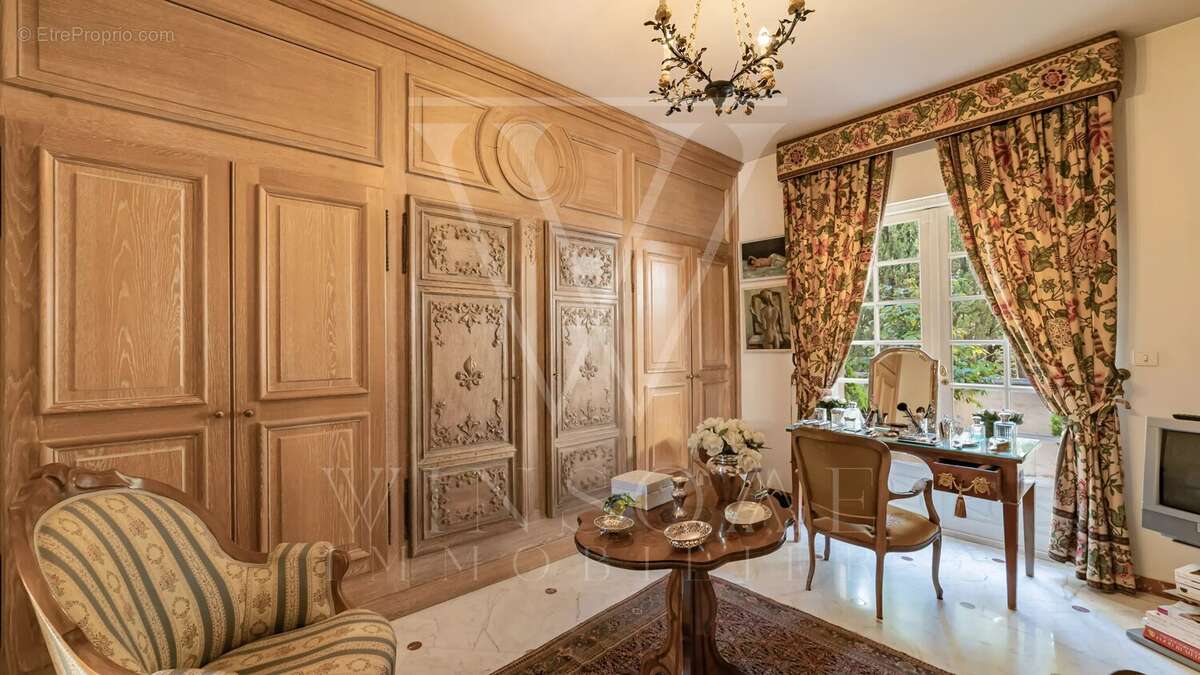 Maison à AURIBEAU-SUR-SIAGNE