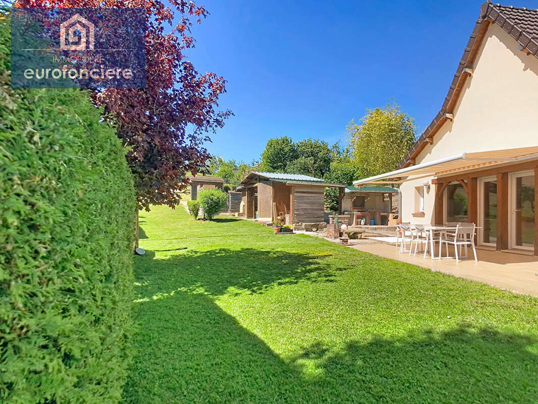 Maison de plain-pied d'exception dans un environnement privilégié - photo 2