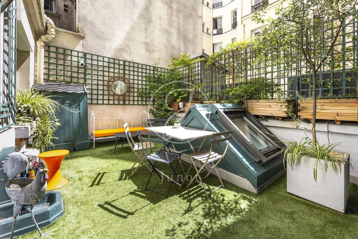 Appartement à PARIS-7E