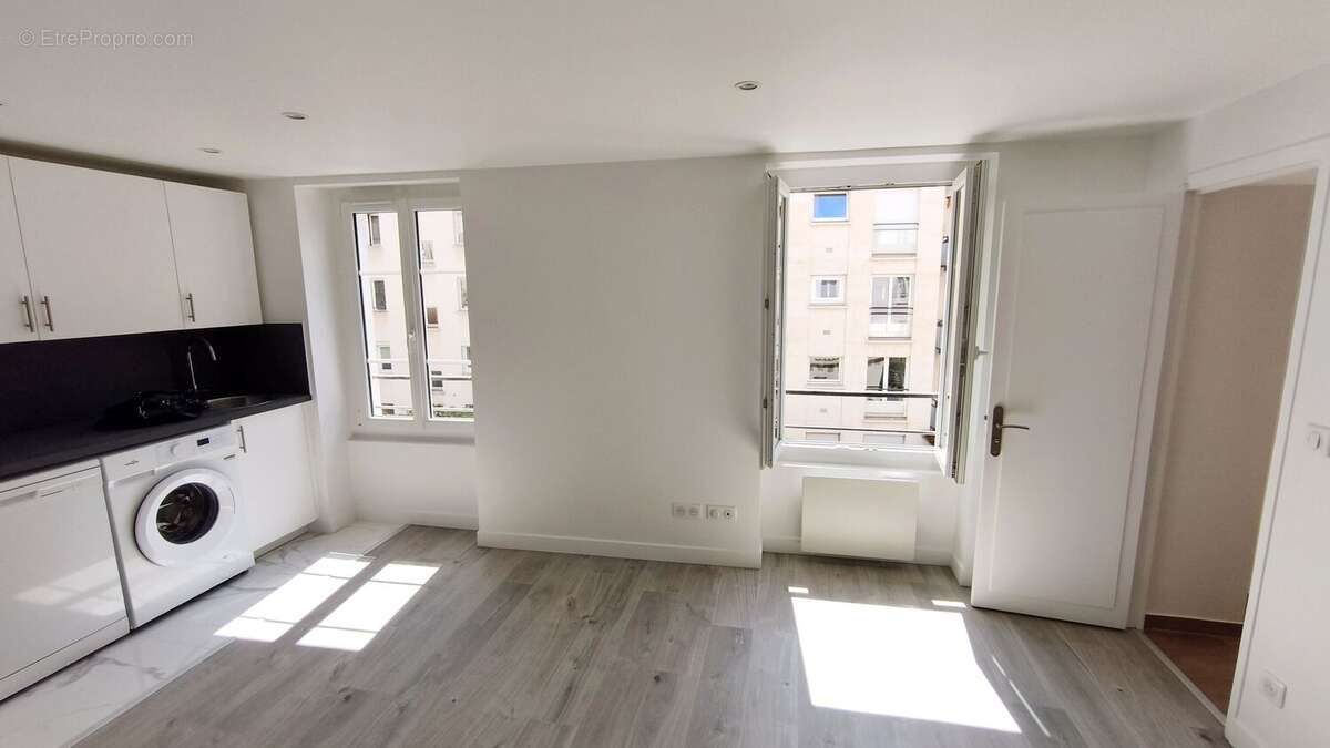 Photo 2 - Appartement à NEUILLY-SUR-SEINE