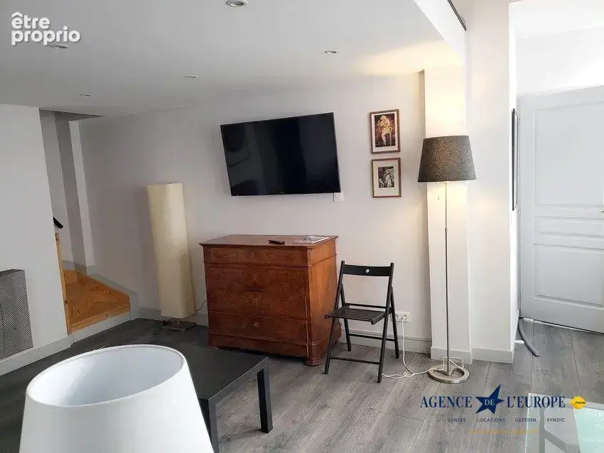 Appartement 90 m² à Vichy  - photo 8