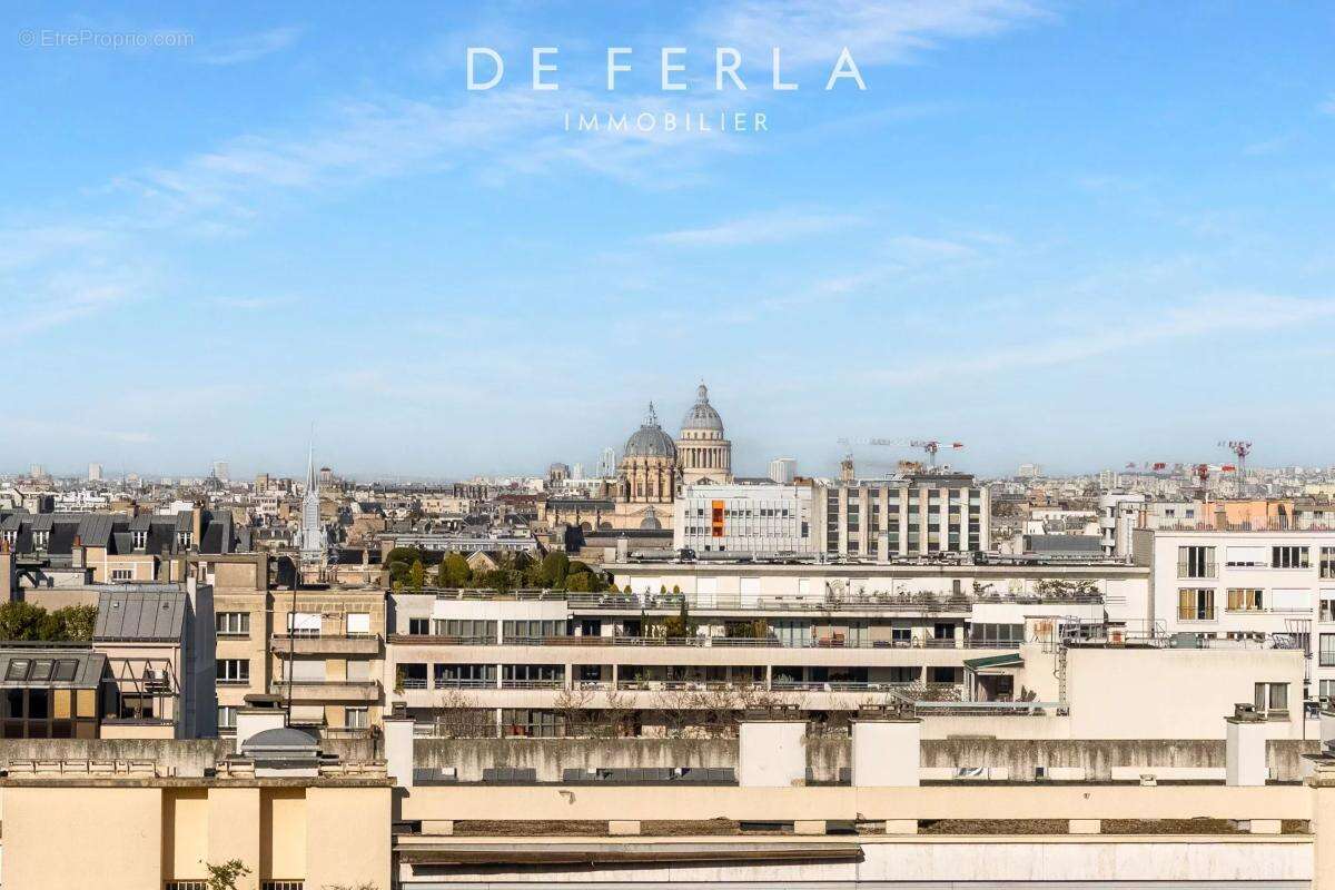 Appartement à PARIS-14E