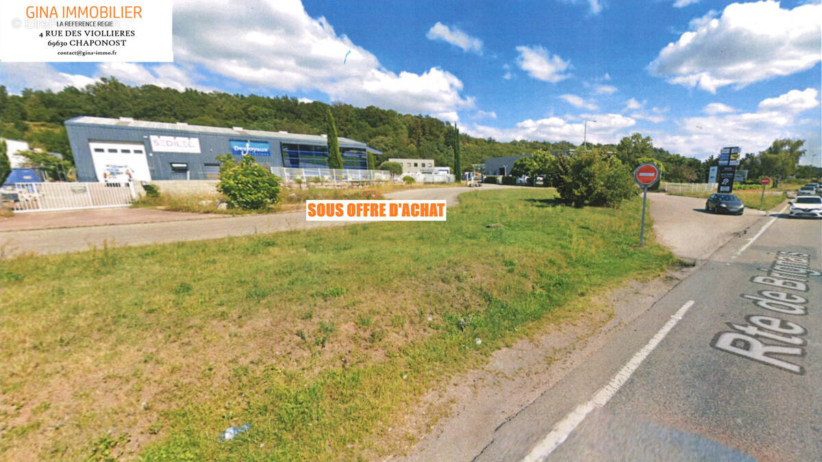 Commerce à SAINT-GENIS-LAVAL