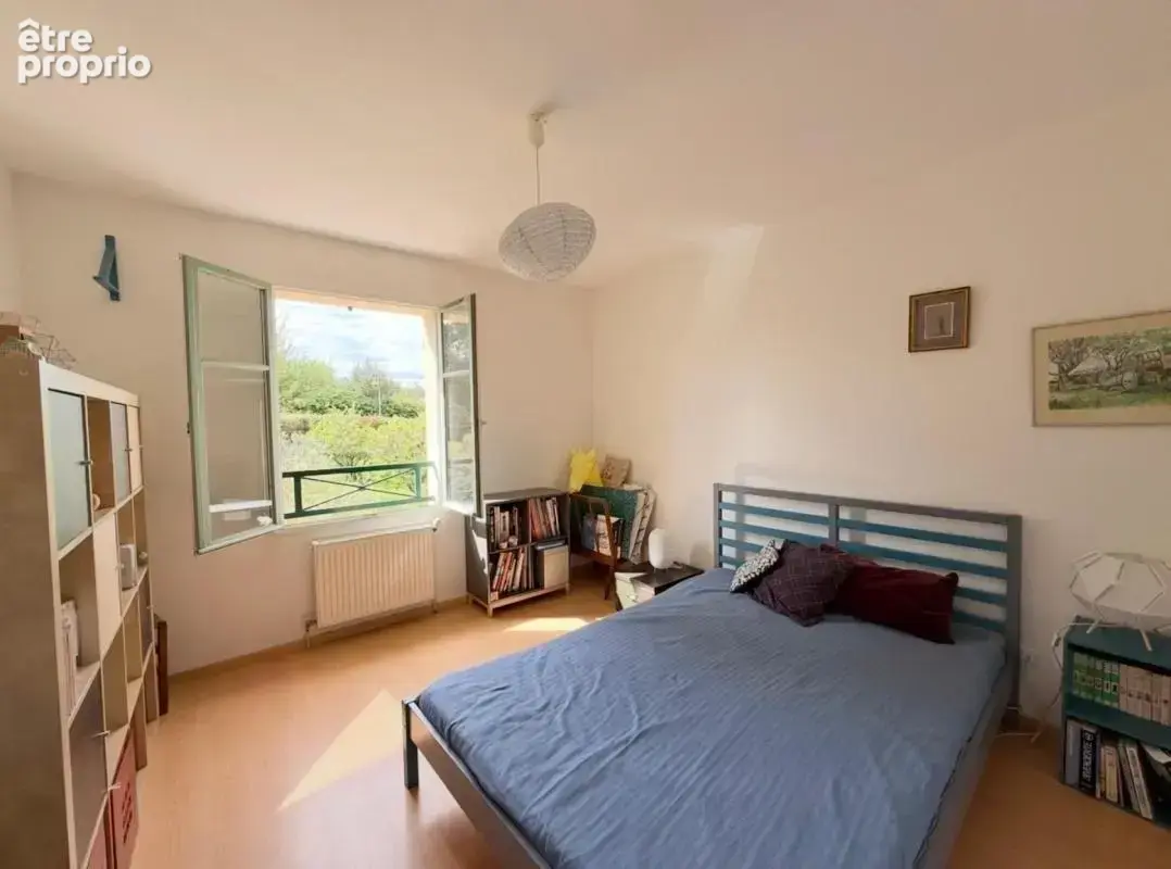THOIRY Maison familiale 4 chambres avec jardin - photo 7