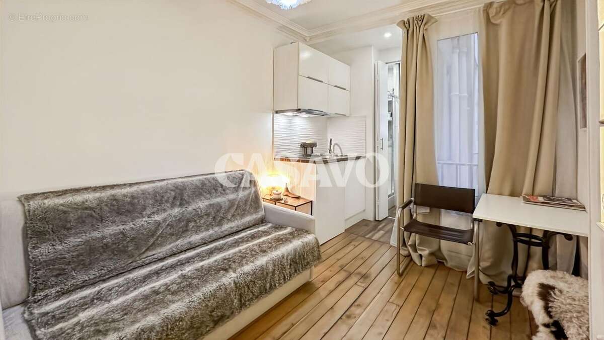 Appartement à PARIS-6E