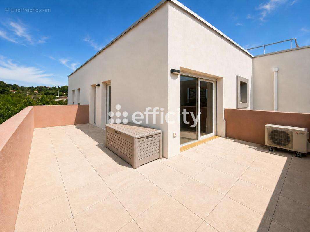 Appartement à MARSEILLE-13E