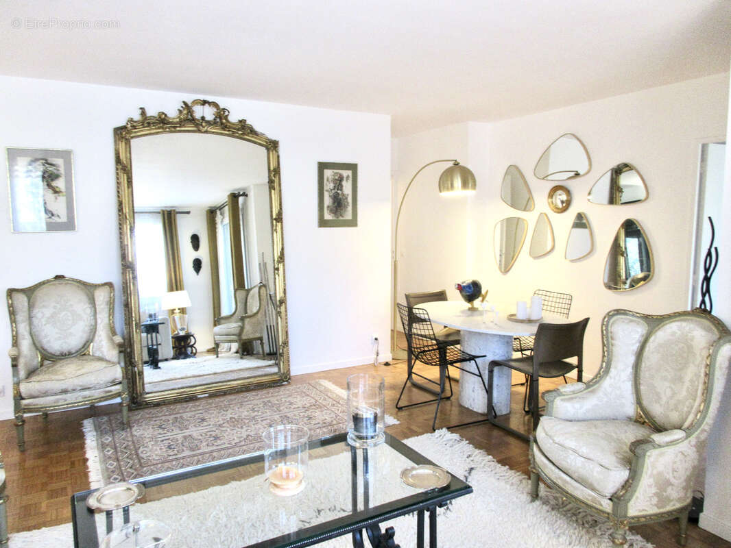 Appartement à MARSEILLE-9E