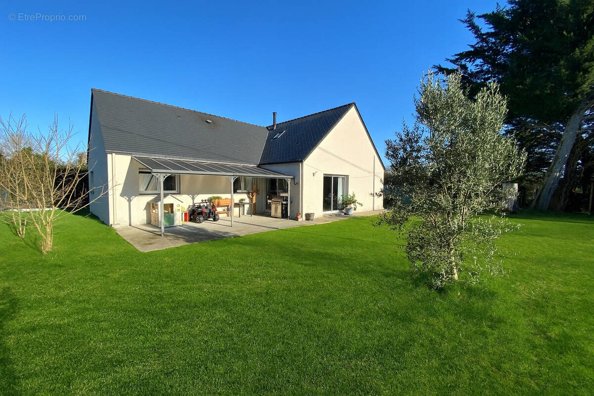 Maison à GRANDCHAMPS-DES-FONTAINES