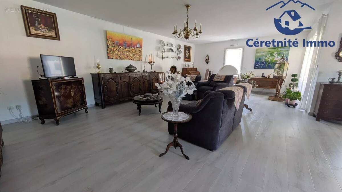 Appartement à CERET
