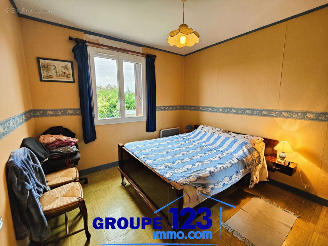 Maison sur sous-sol complet avec terrain clos - photo 9