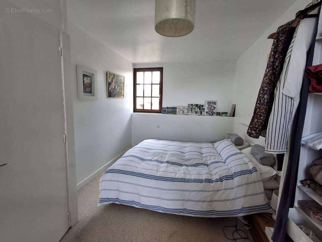 Maison 9 pièces 234 m² à vendre à Lacapelle-Biron (47150) - photo 7