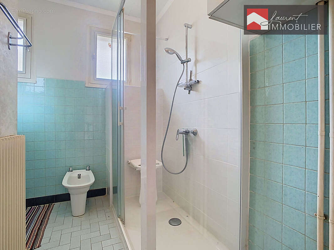 A VENDRE: Maison familiale avec hangar à BRIENNE - photo 5
