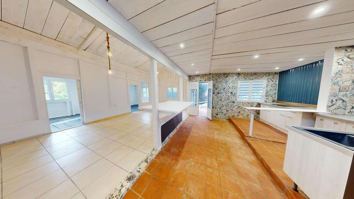 Photo 2 - Maison à SCHOELCHER