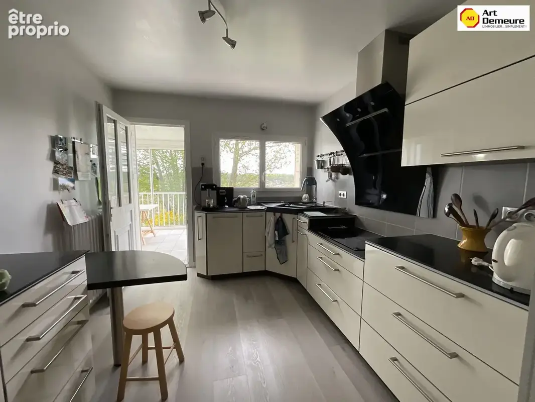 Maison 8 pièces 197 m² à vendre à Meriel (95630) - photo 7