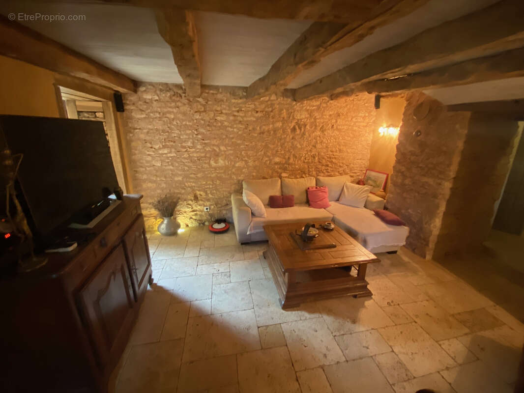 Maison à MONTCABRIER