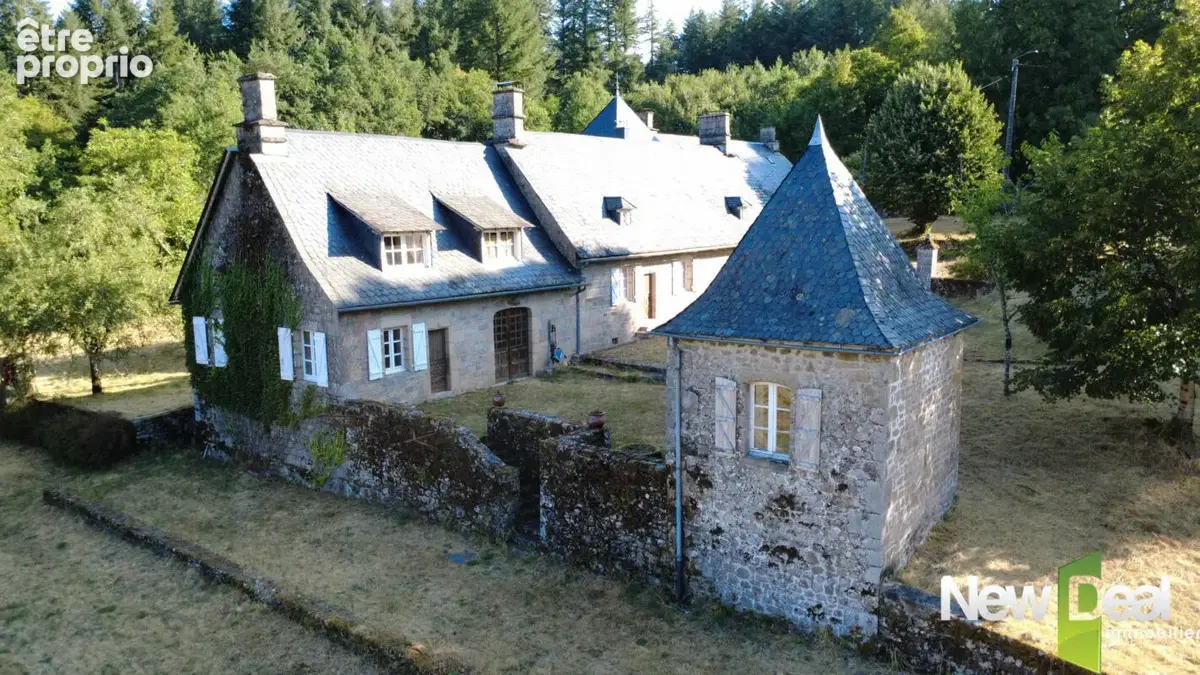 Exceptionnel Domaine sur 9ha en bordure d'étang - photo 5