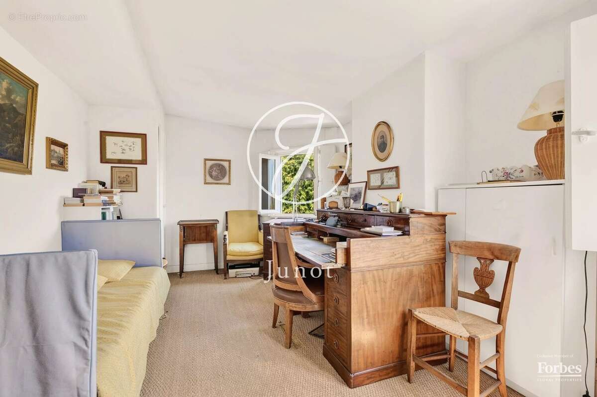 Appartement à SAINT-CLOUD