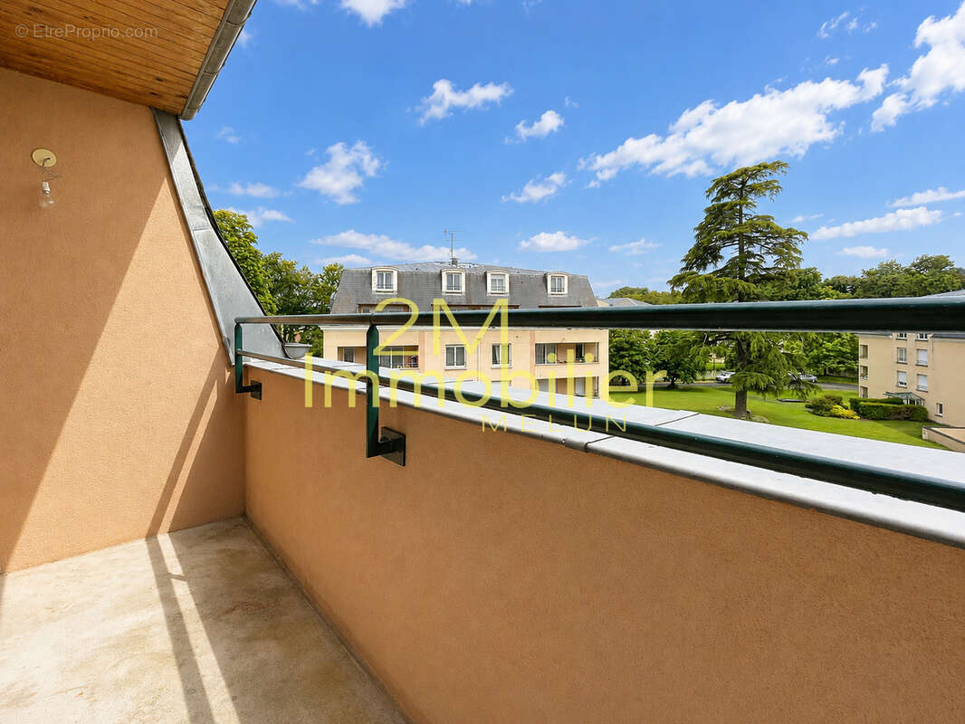 Appartement à DAMMARIE-LES-LYS
