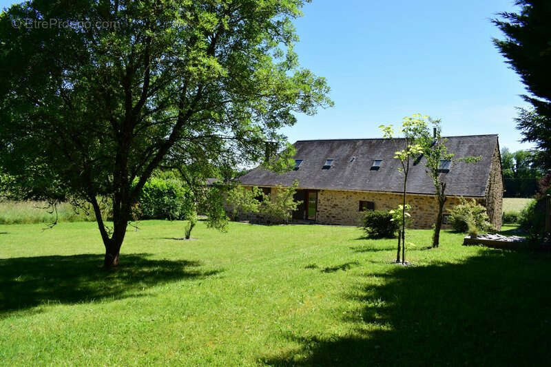 Maison de caractère avec vue dégagée sur la campagne   Masseret, Corrèze - photo 6