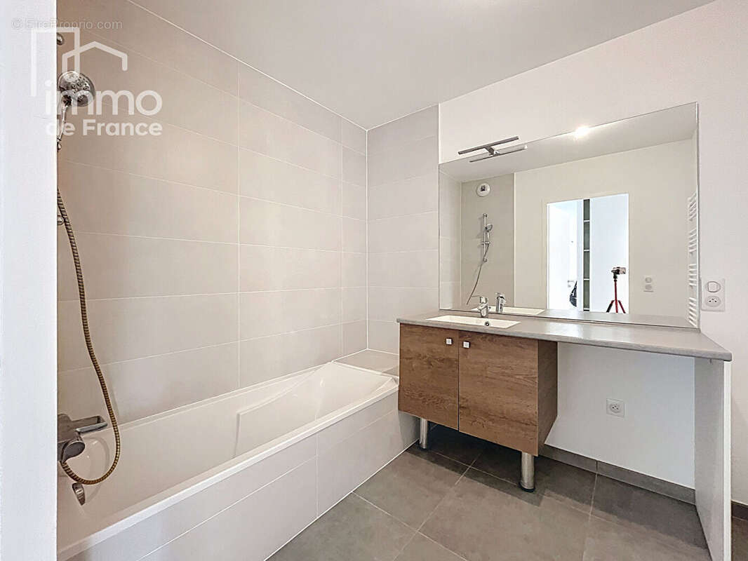 Appartement à SAINT-JULIEN-EN-GENEVOIS