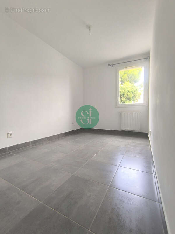 Exclusivite - elegant t3 avec terrasse, box - six fours les plages - photo 16