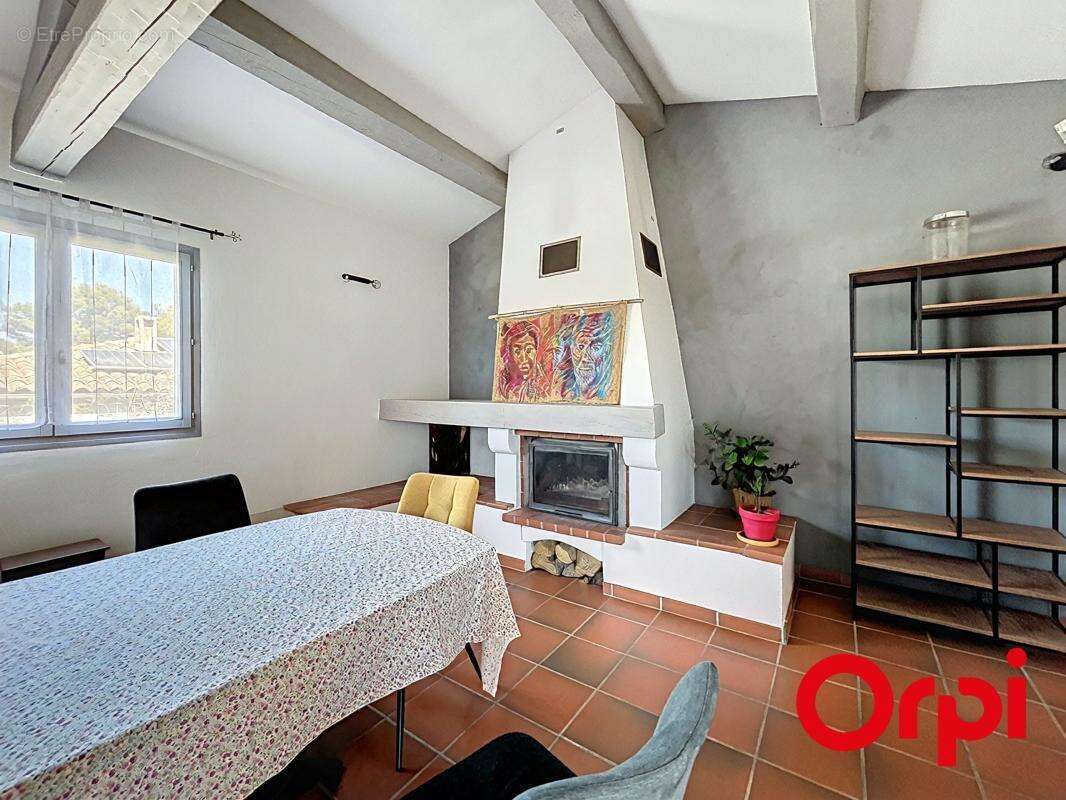 Maison à SIX-FOURS-LES-PLAGES