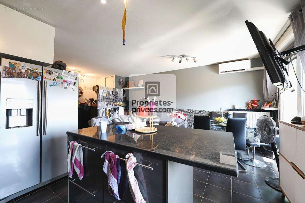 Saint martin d'heres t4 de 78m2 + garage - photo 7
