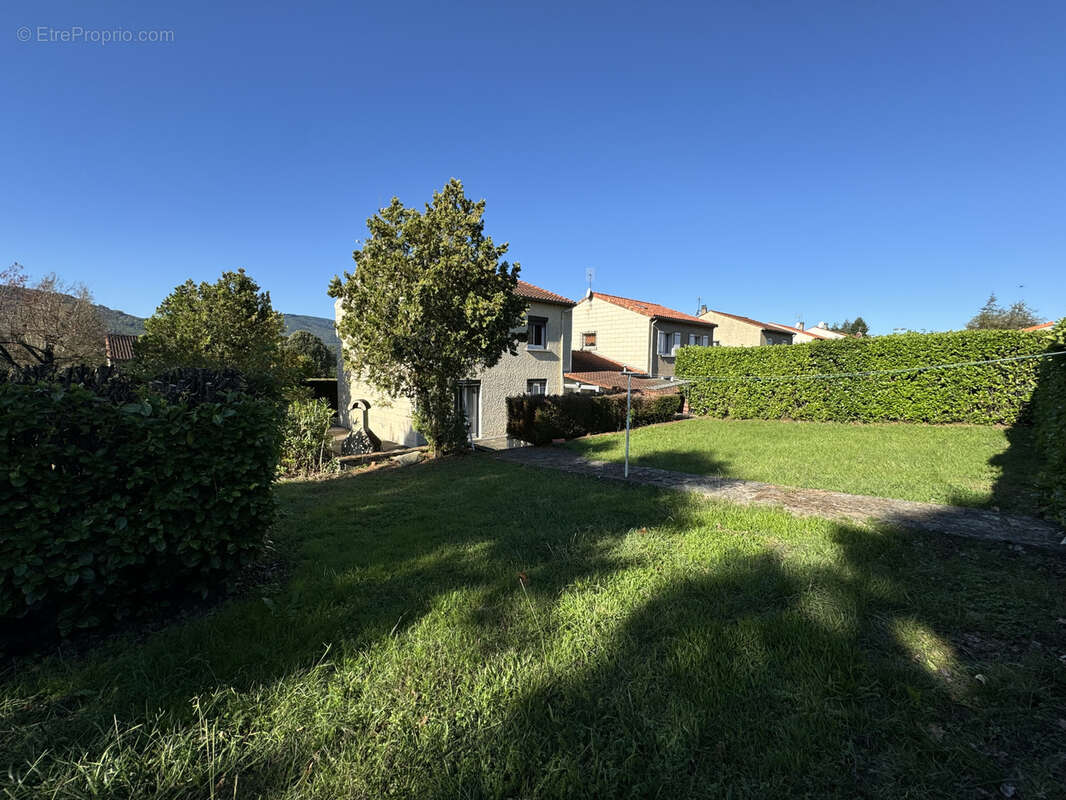 Maison à PONT-DE-LARN