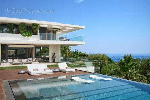Maison à CANNES