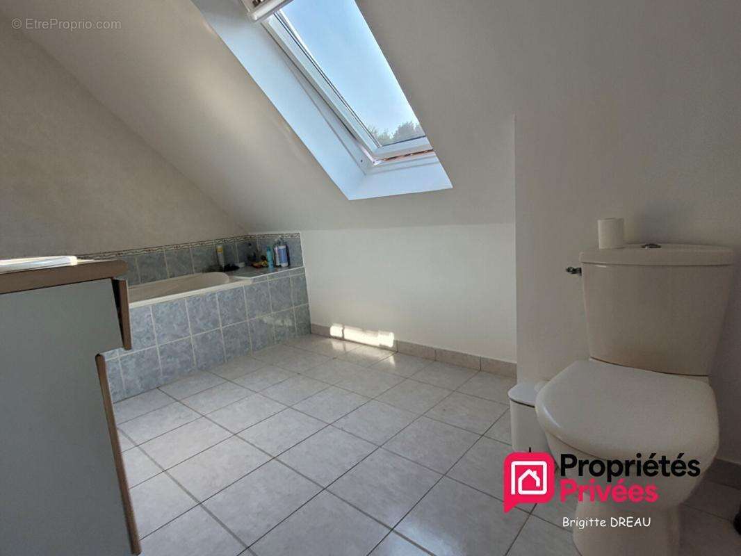 29000 QUIMPER KERVOUYEC - Maison avec garage 4 chambres 90 m2 environ - photo 12
