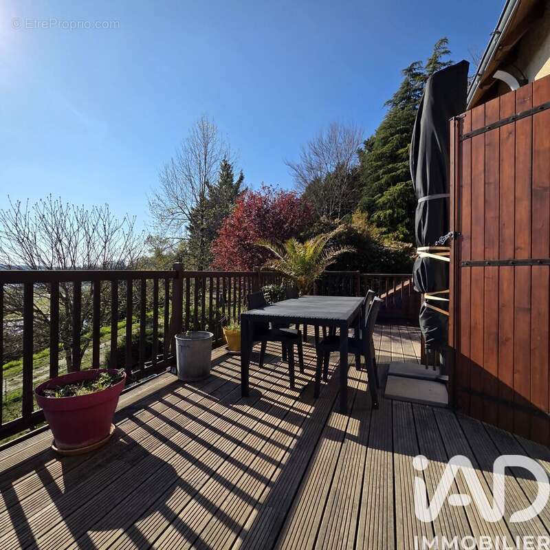 Maison 215 m² à Chemille-Sur-Indrois  - photo 4