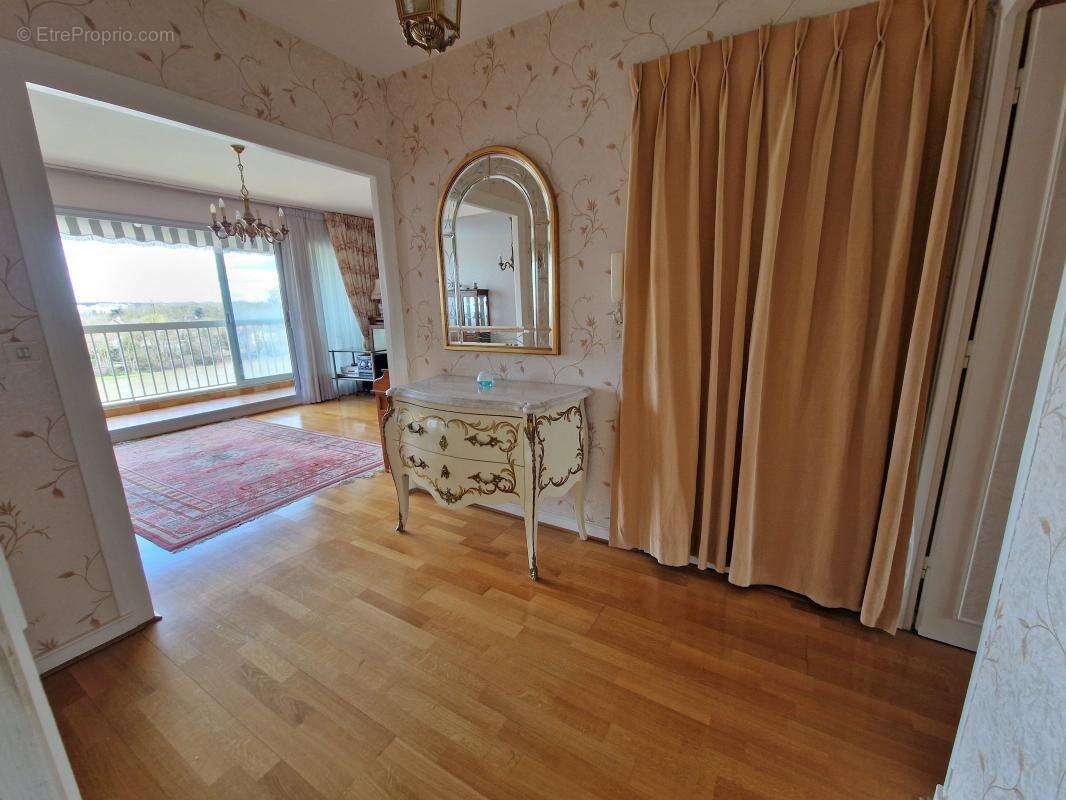 Appartement à JUVISY-SUR-ORGE