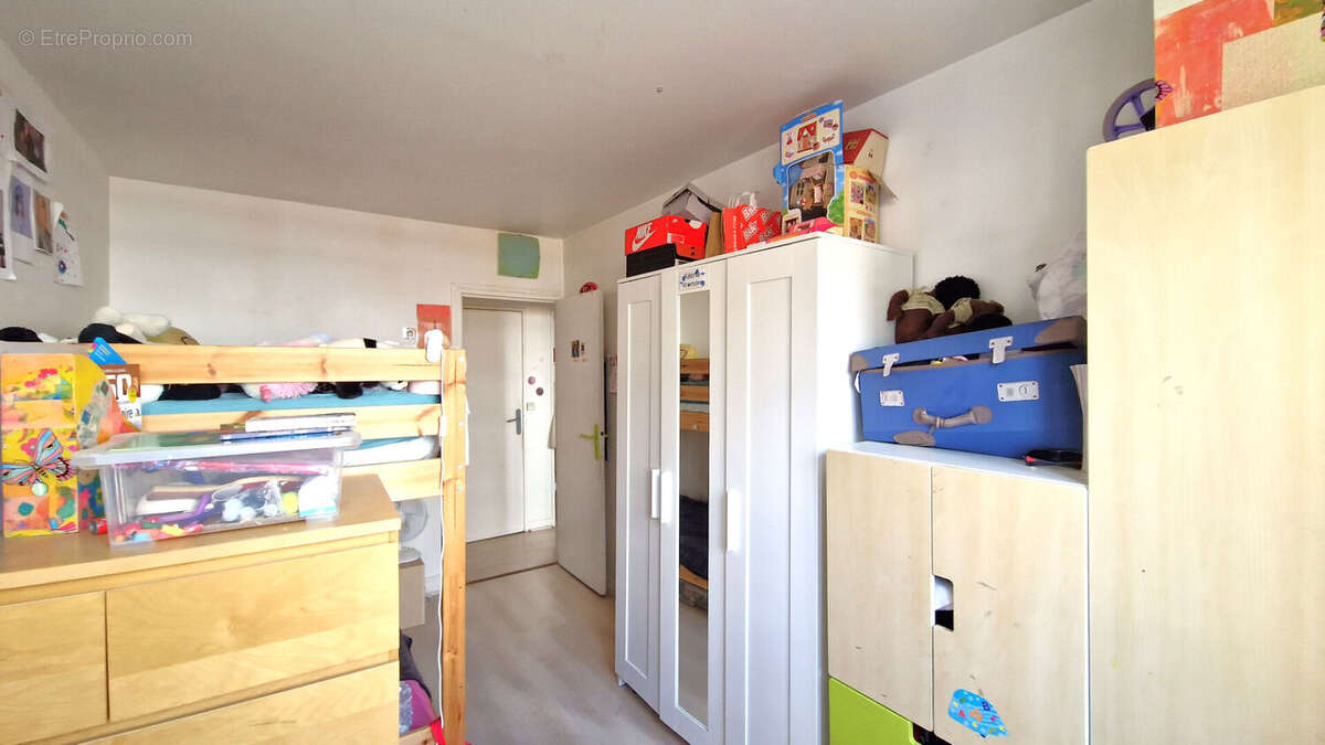 Appartement à MAISONS-ALFORT