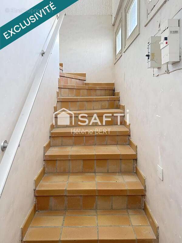 Photo 7 - Commerce à ESCALQUENS