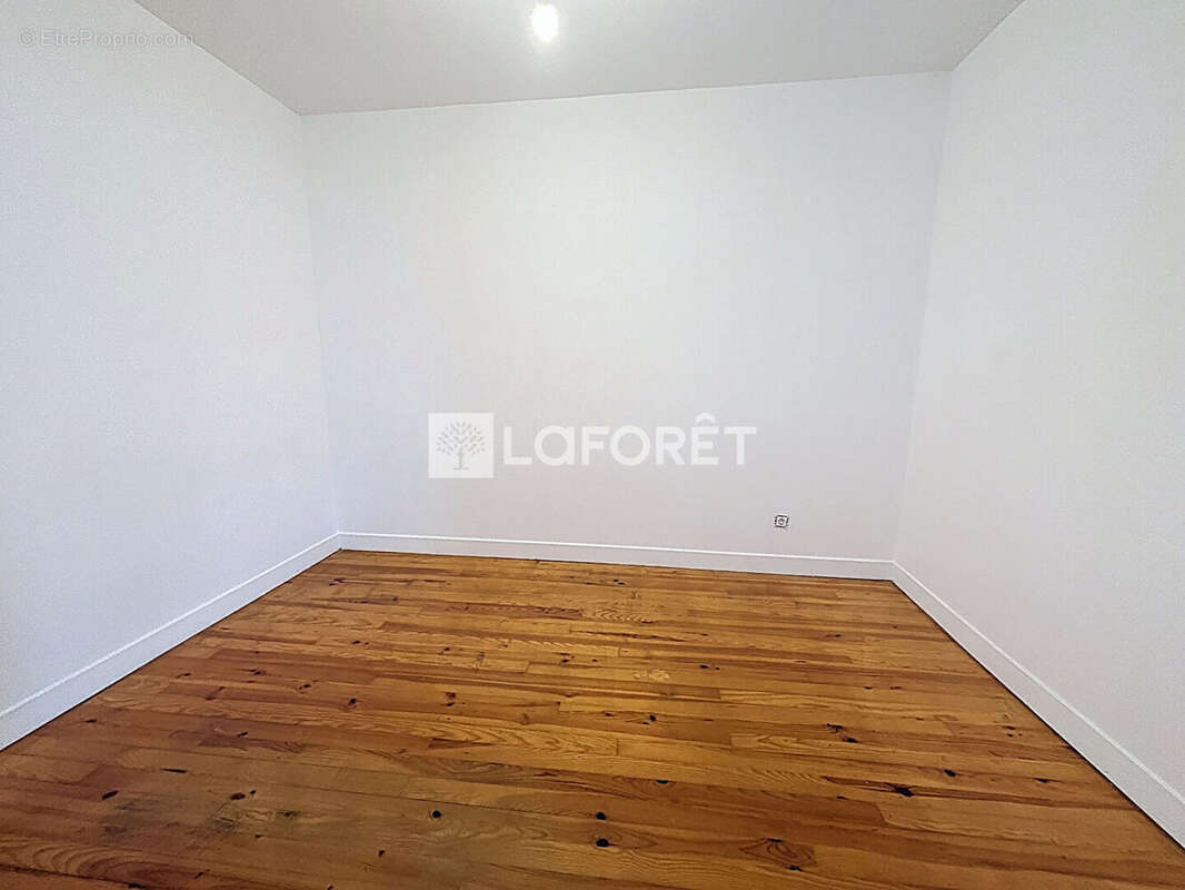 Appartement à FALAISE