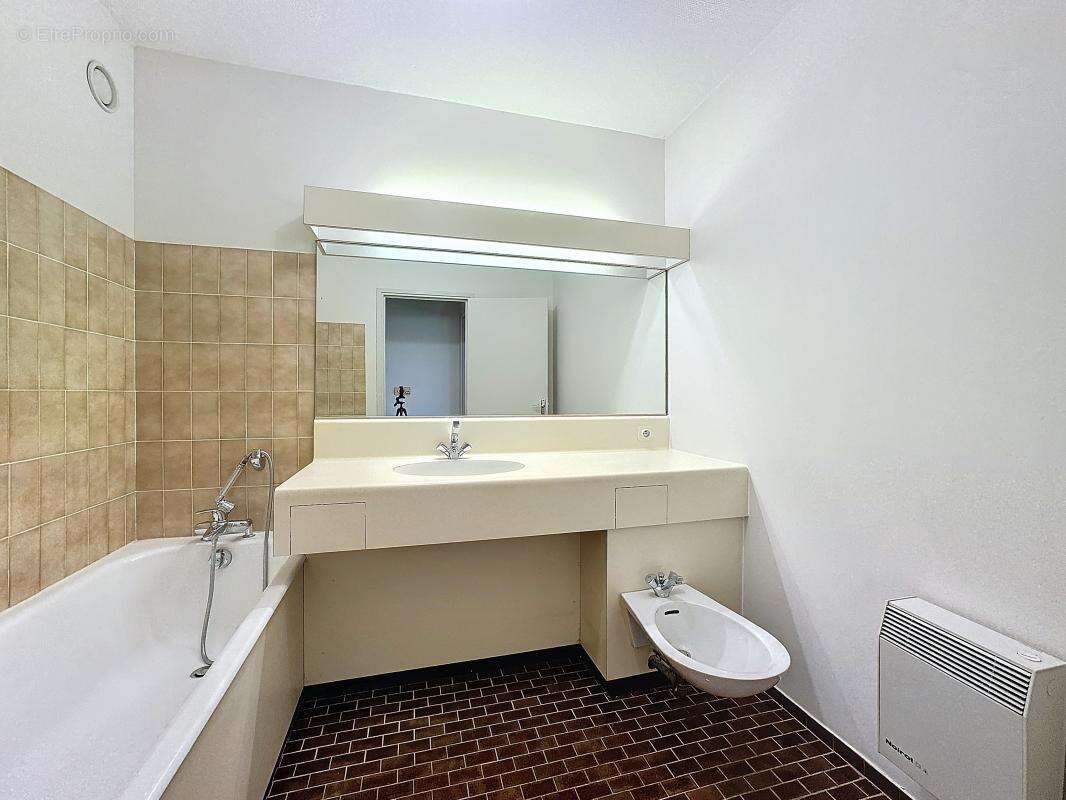 Appartement à CALUIRE-ET-CUIRE