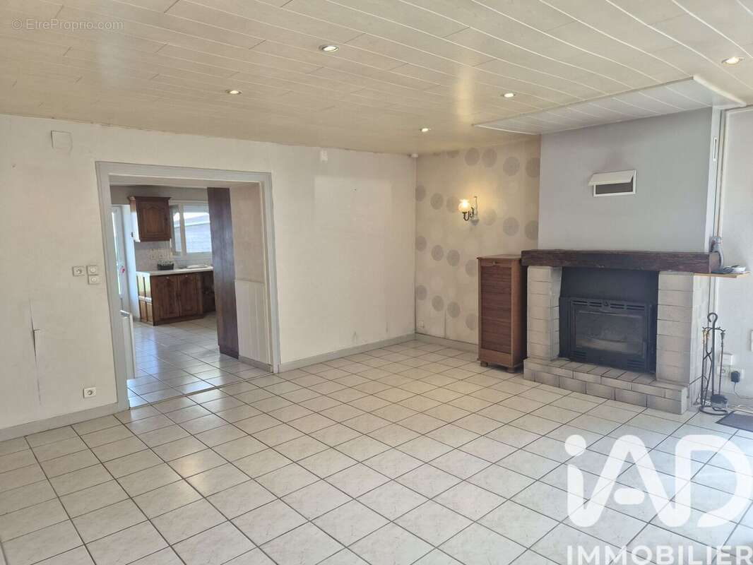 Photo 5 - Maison à SALIGNY