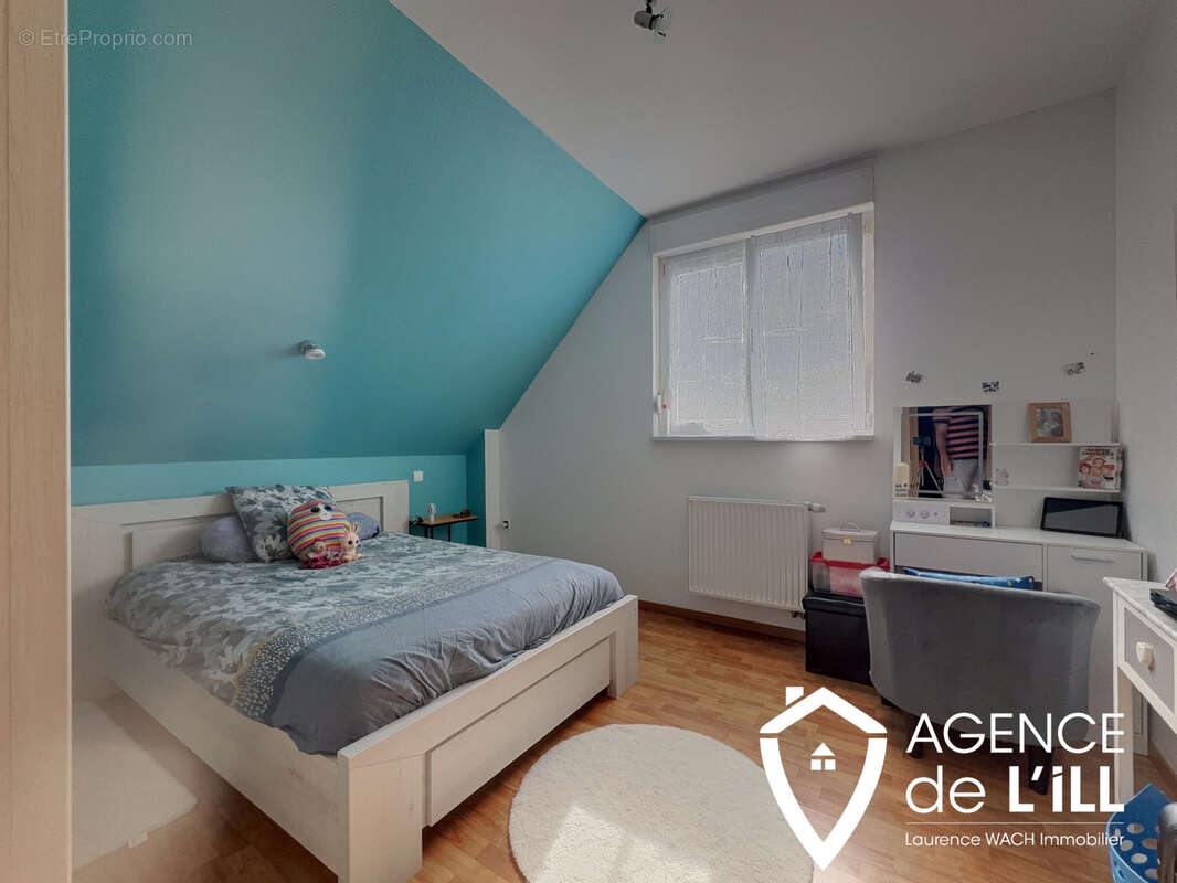 Maison 4 pièces 110 m2 avec appartement 2 pèces 51 m2 sur 361 m2 de terrain - photo 7
