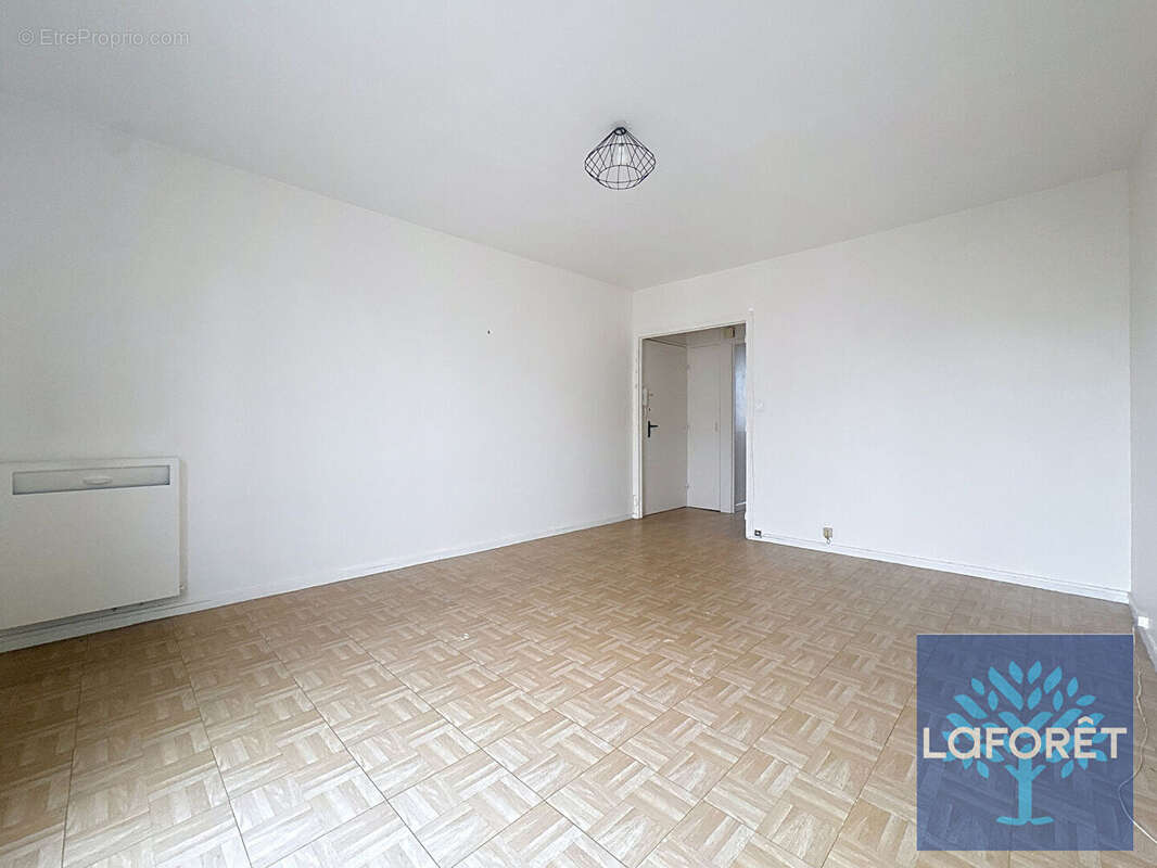 Appartement à NEUILLY-SUR-MARNE