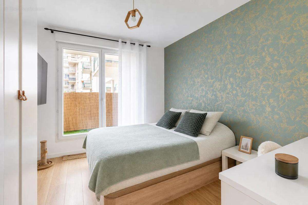 Appartement T3 refait à neuf à Clichy, loué - photo 6