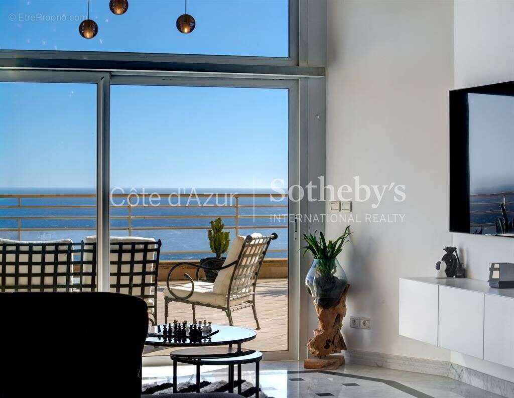 Appartement à BEAUSOLEIL